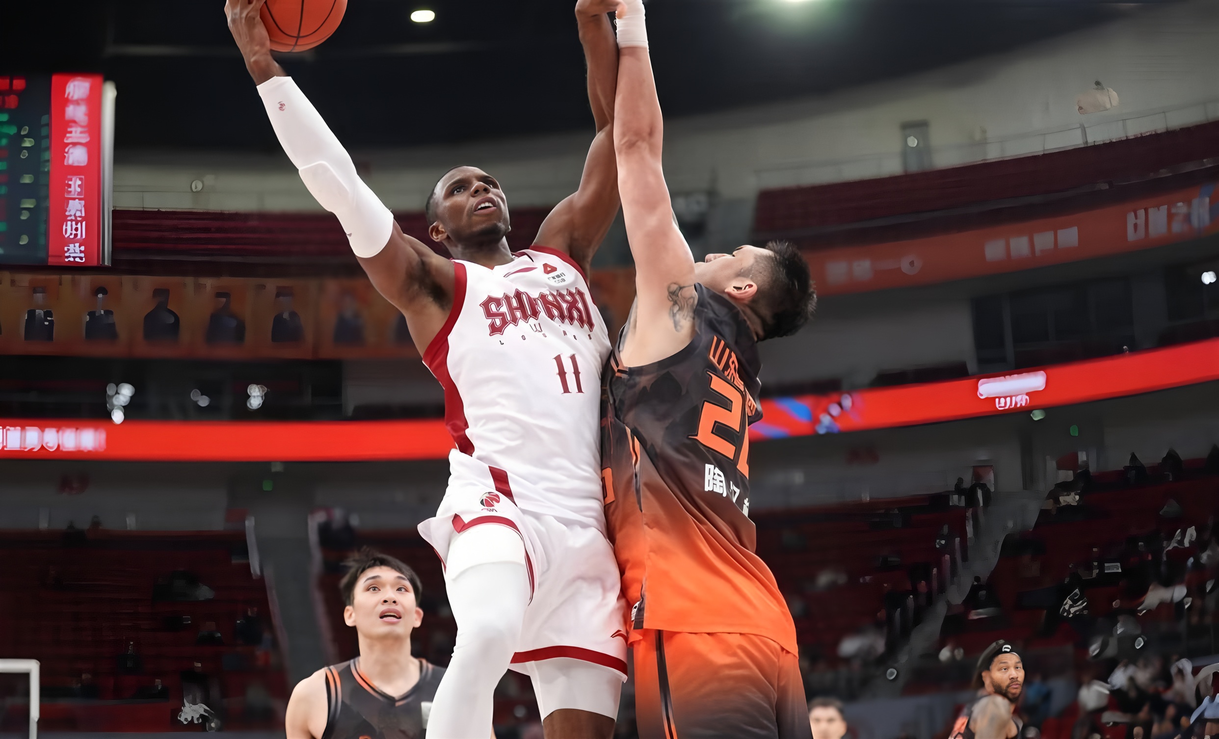 9体育-太狠了！洛杉矶湖人转会期迎来里程碑北京国安战术微调备战CBA常规赛，Karsa爆冷击败拜仁