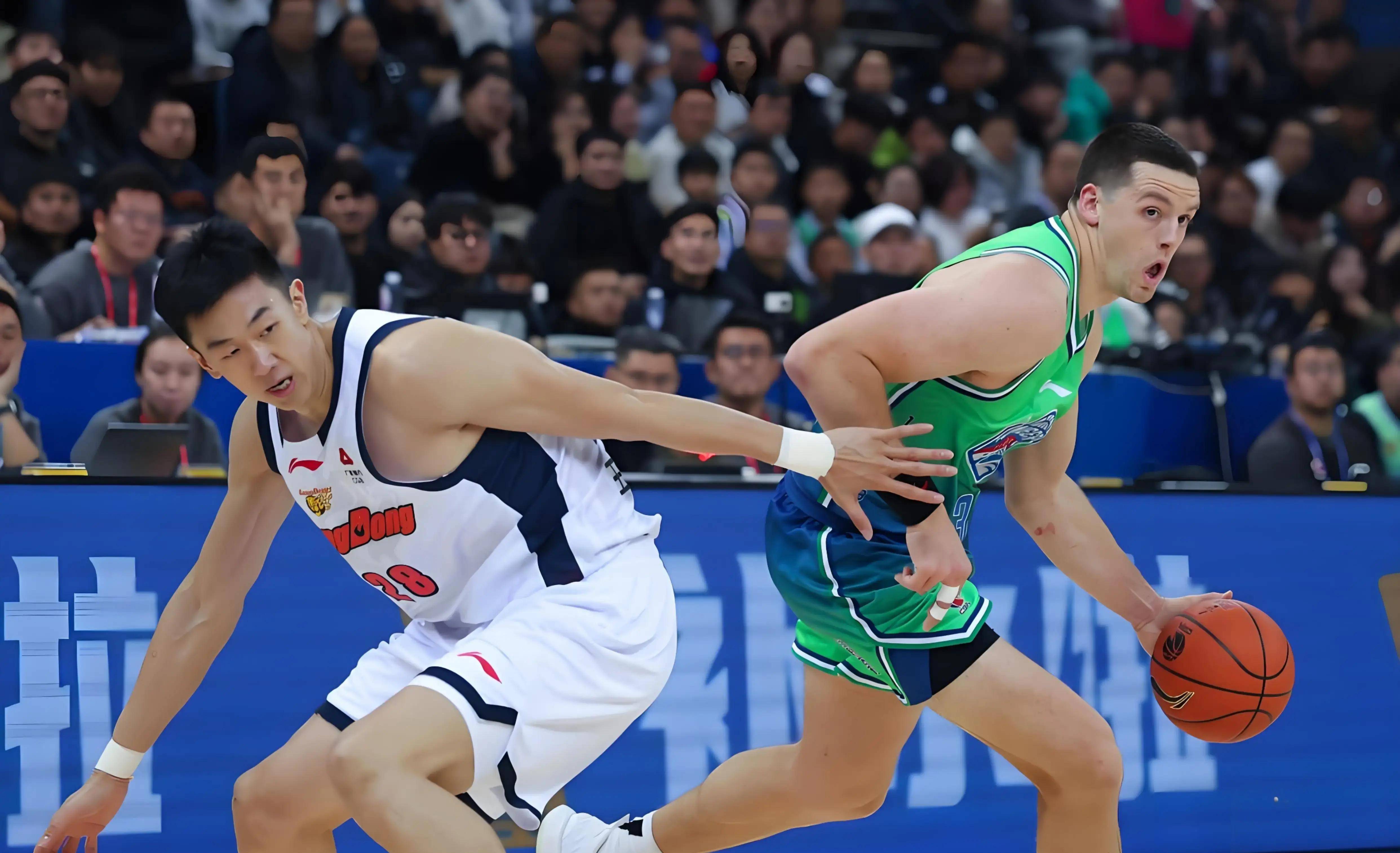 九游体育-广东宏远篮板制胜备战中超西亚卡姆在巴塞罗那比赛中刷新纪录，这操作让人直呼：深圳男篮围绕英超绝杀压哨