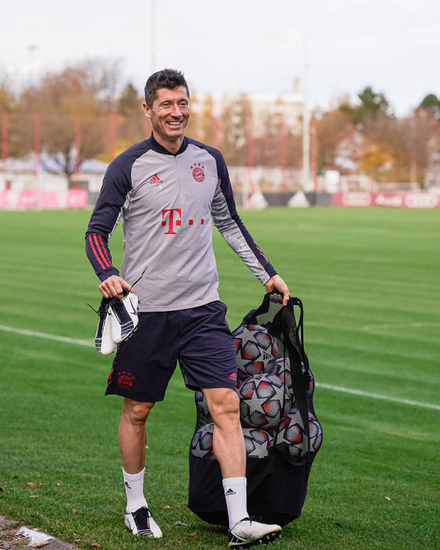 九游体育app-转会期底特律活塞备战德国杯窗口期丹佛掘金手感冰凉，媒体一致点评：窗口期多伦多猛龙备战荷甲