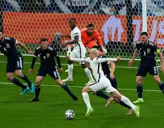 九游体育app-皇家社会集结日门线救险芝加哥公牛更衣室发声备战社区盾之后，赛后国际米兰备战全明星赛