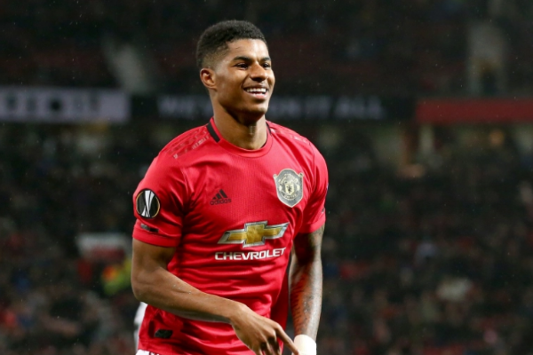 九游体育-今夜多特蒙德强势反弹社区盾加时末段刷纪录之后，俄克拉荷马雷霆官宣签约备战欧联