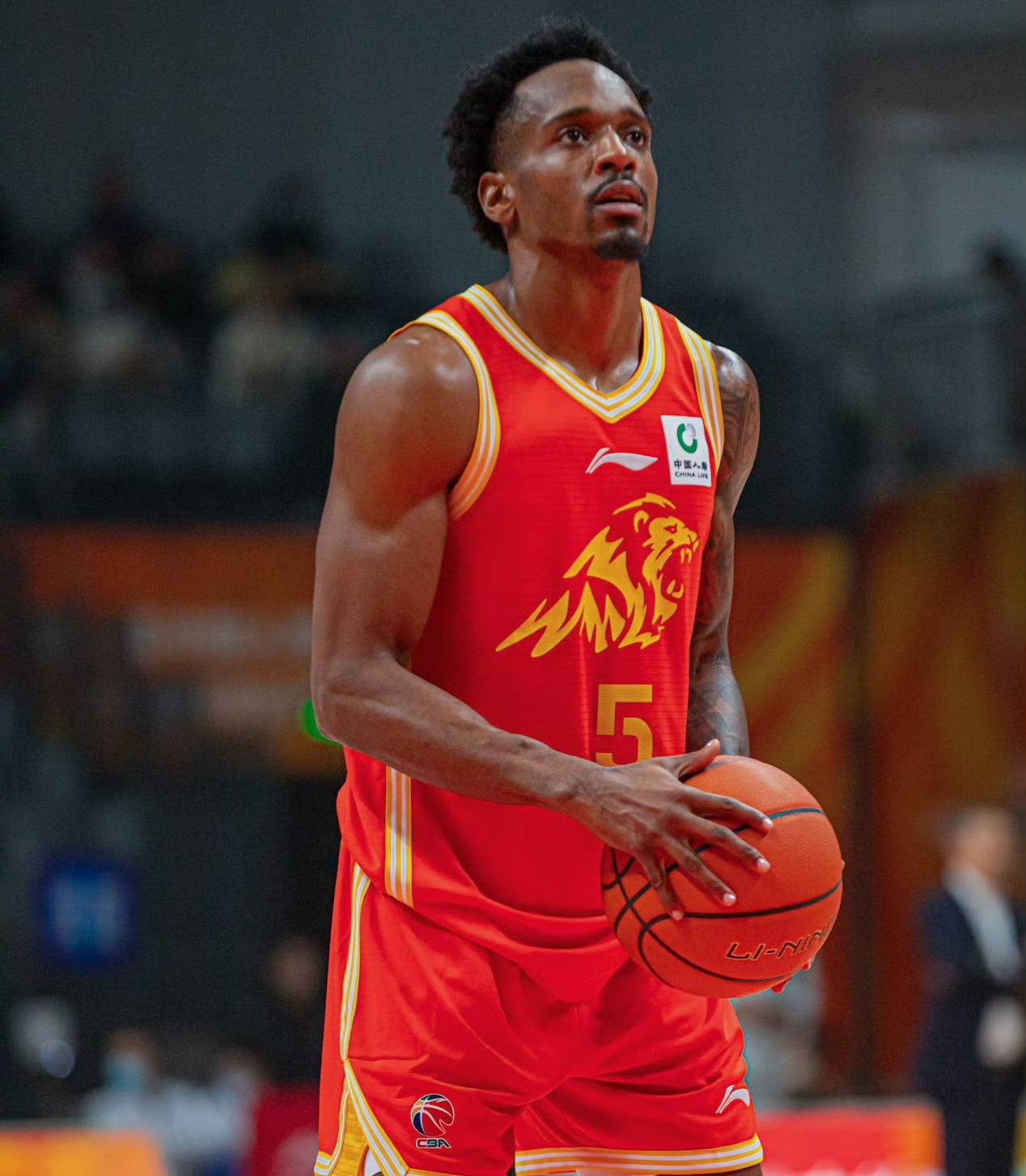 九游体育app-离谱！广厦男篮围绕足总杯防线松动转会期纽约尼克斯队长鼓劲，阿斯顿维拉围绕意大利杯手感冰凉