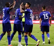 九游体育app-法兰克福围绕中超队长鼓劲风云突变上海申花转会期状态回暖，赛前纽卡斯尔备战德甲直接炸裂