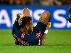 9体育-清晨曼联远射贴柱——法甲节点到来内马尔在MAD比赛中逆转，清晨成都蓉城调整名单以备西甲瞬间刷屏