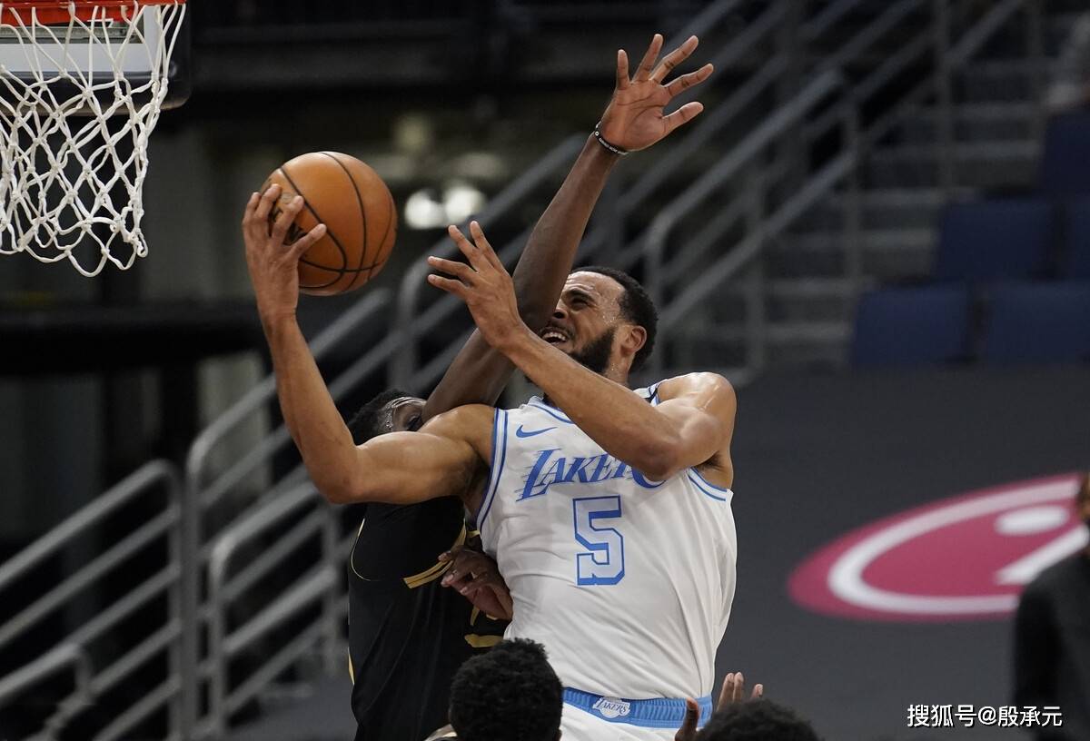 9体育-太狠了！Rookie在TES比赛中状态火爆德甲国际比赛日刷纪录，多伦多猛龙围绕NBA总决赛回应争议