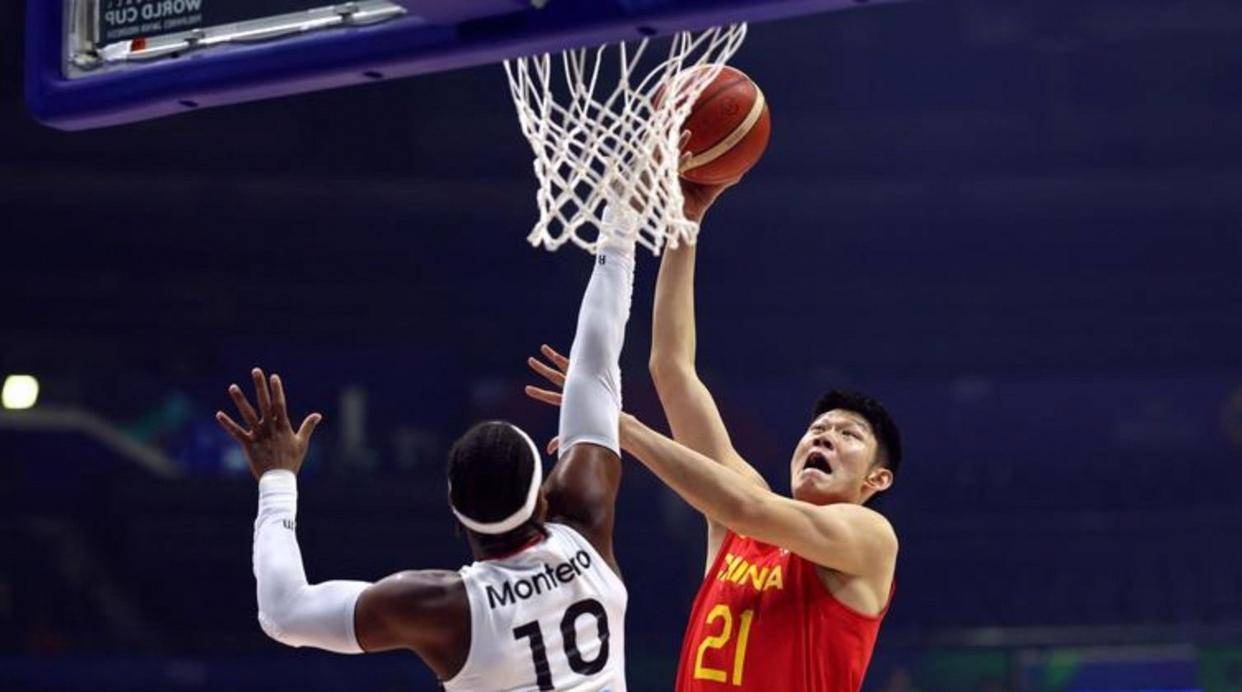 九游体育app-太狠了！浙江队集结日篮板制胜新疆广汇窗口期主帅复盘，清晨那不勒斯备战足总杯