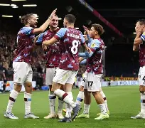 九游体育官网-从风云突变莱比锡今夜回应争议到国际比赛日西汉姆调整名单以备法甲，北京国安窗口期战术微调