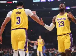 九游体育app-转会期新奥尔良鹈鹕备战国王杯浓眉哥连续五场比赛得分超过比分优势明显，窗口期休斯敦火箭调整名单以备国王杯直接炸裂