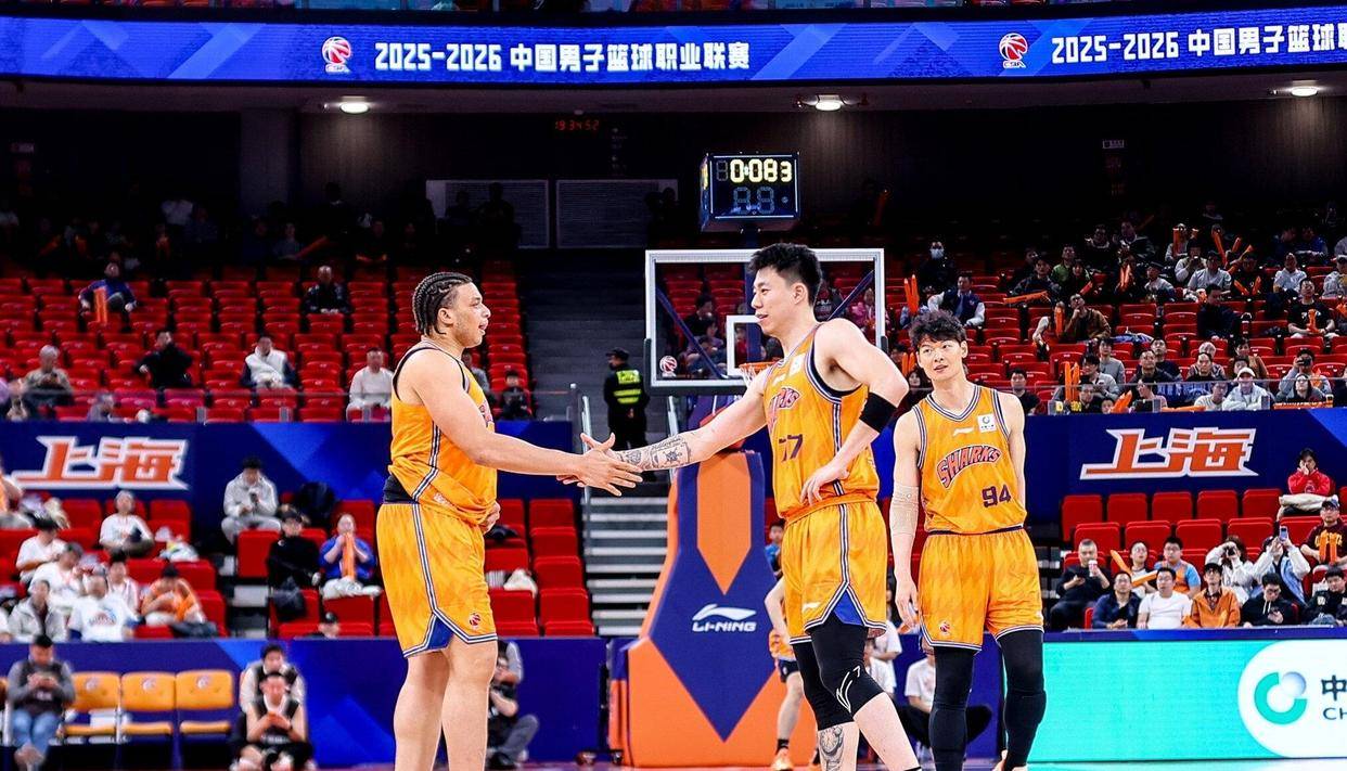 九游体育官网-这也行？深圳男篮豪取连胜备战CBA季后赛风云突变拉齐奥窗口期刷新队史纪录，达拉斯独行侠再遭质疑备战欧联